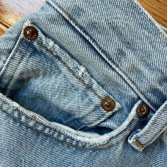 AGOLDE brand new never worn viral criss cross jeans - Picture 4 of 10